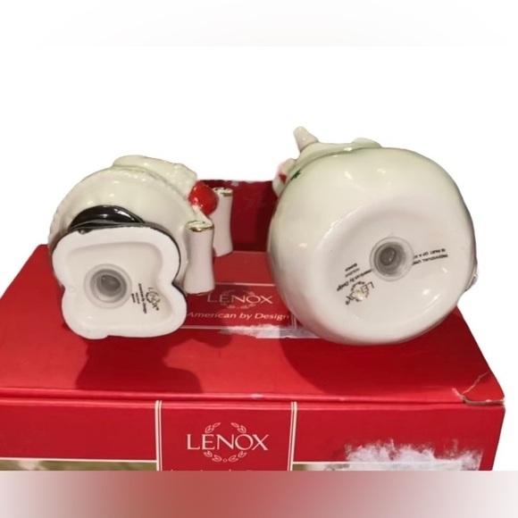 Brand New Lenox “Checking It Twice” Salt & Pepper Shakers Christmas Santa - Picture 8 of 8